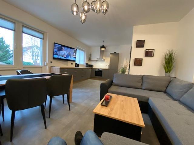Ferienhaus Deluxe Halle  Luaran gambar
